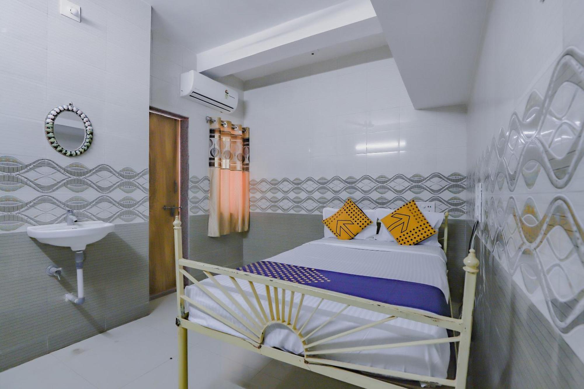 Palitana Spot On Jainsite Bhavan מראה חיצוני תמונה